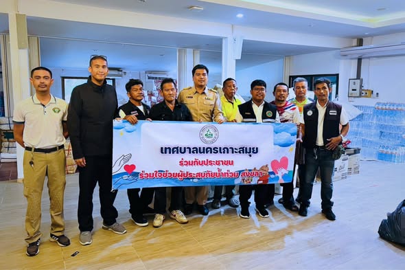 Delivery of Aid to Flood Victims in Southern Thailand